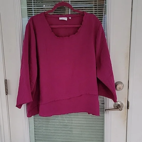 Habitat Rayon Blend Scalloped Scoop Neck 3/4 Sleeve Popover Shirt Sz XL Megenta - Picture 1 of 10